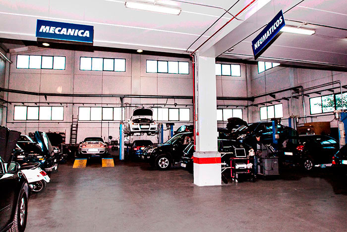 taller mecánico SLAM Auto